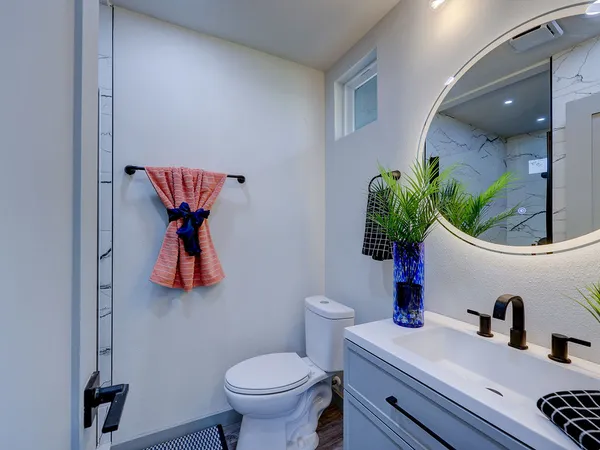 $529,900 | 1513 Cloverleaf Drive, Austin, TX 78723