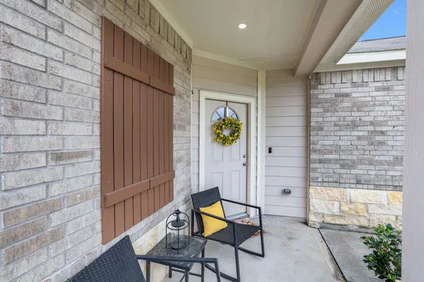 $380,000 | 11208 Danny Lane, Willis, TX 77318