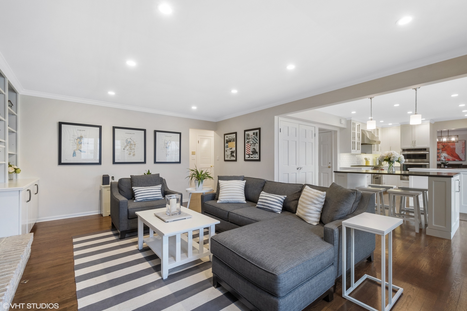 4100 Chester Drive Glenview, IL 60026 - Photo 11 of 34 a living room with furniture and a wooden floor