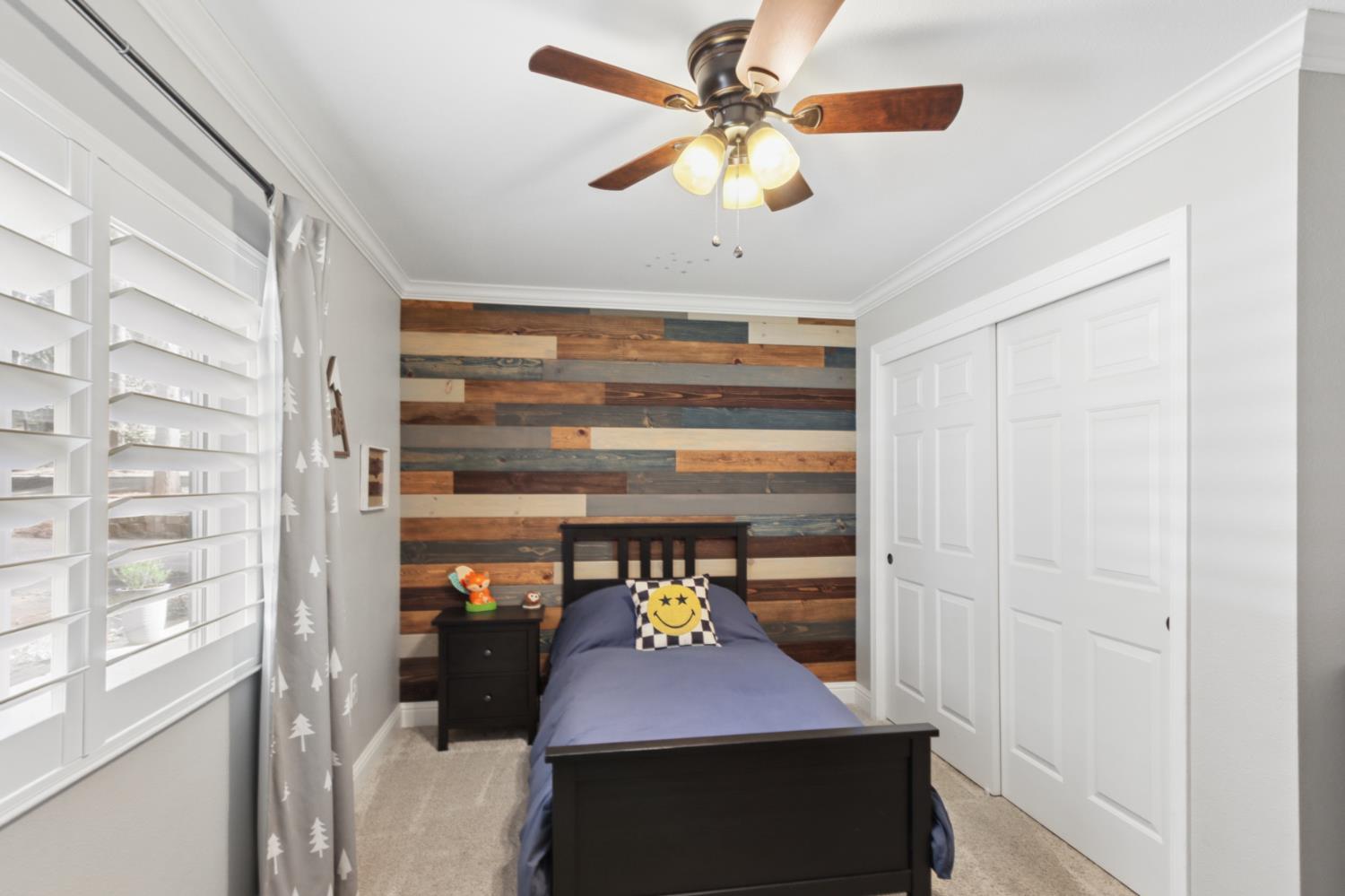 33837 Nary Red Road Alta, CA 95701 - Photo 50 of 74 a bedroom with a bed and a chandelier