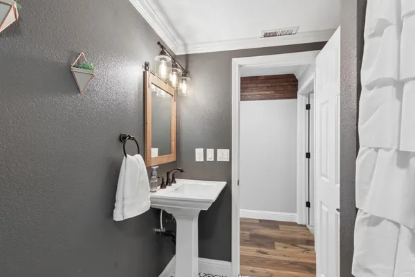 $599,000 | 33837 Nary Red Road, Alta, CA 95701