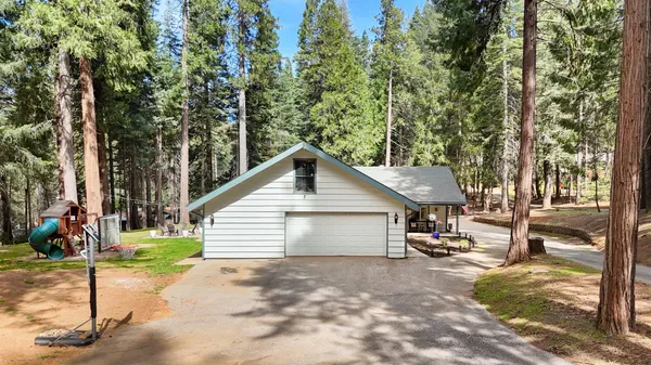 $635,000 | 33837 Nary Red Road, Alta, CA 95701