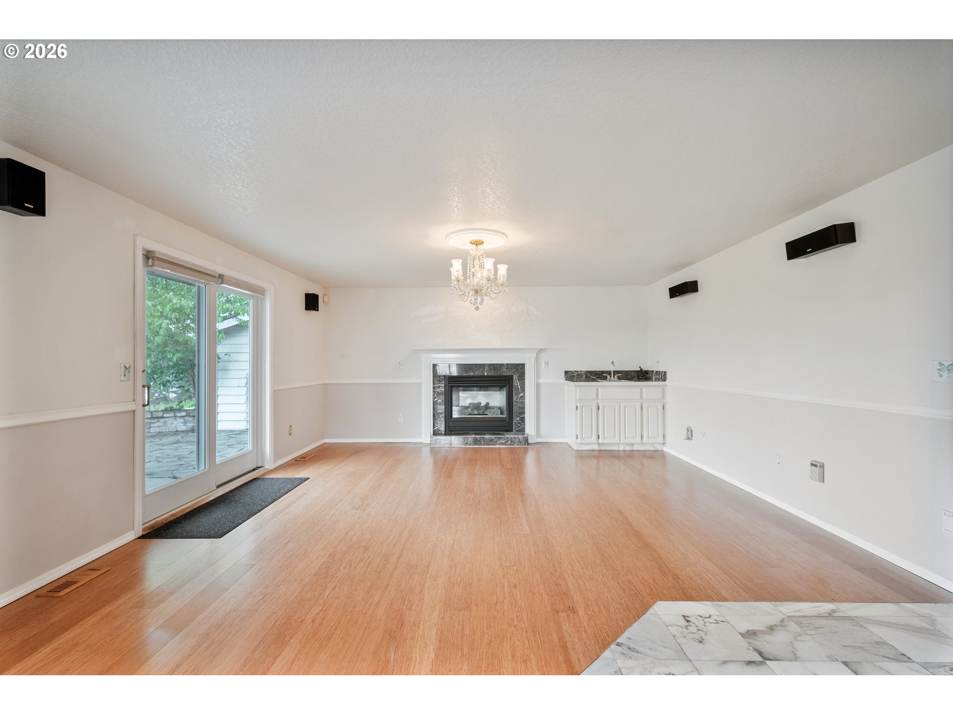 585 McAdams Road East Longview, WA 98632 - Photo 8 of 33