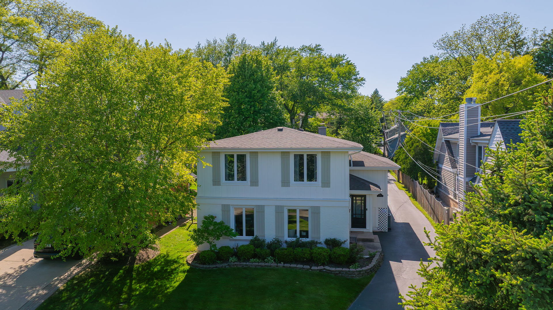 312 Spring Avenue Glen Ellyn, IL 60137 - Photo 1 of 7
