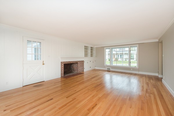 20 Cranston Road Winchester, MA 01890 - Photo 8 of 29