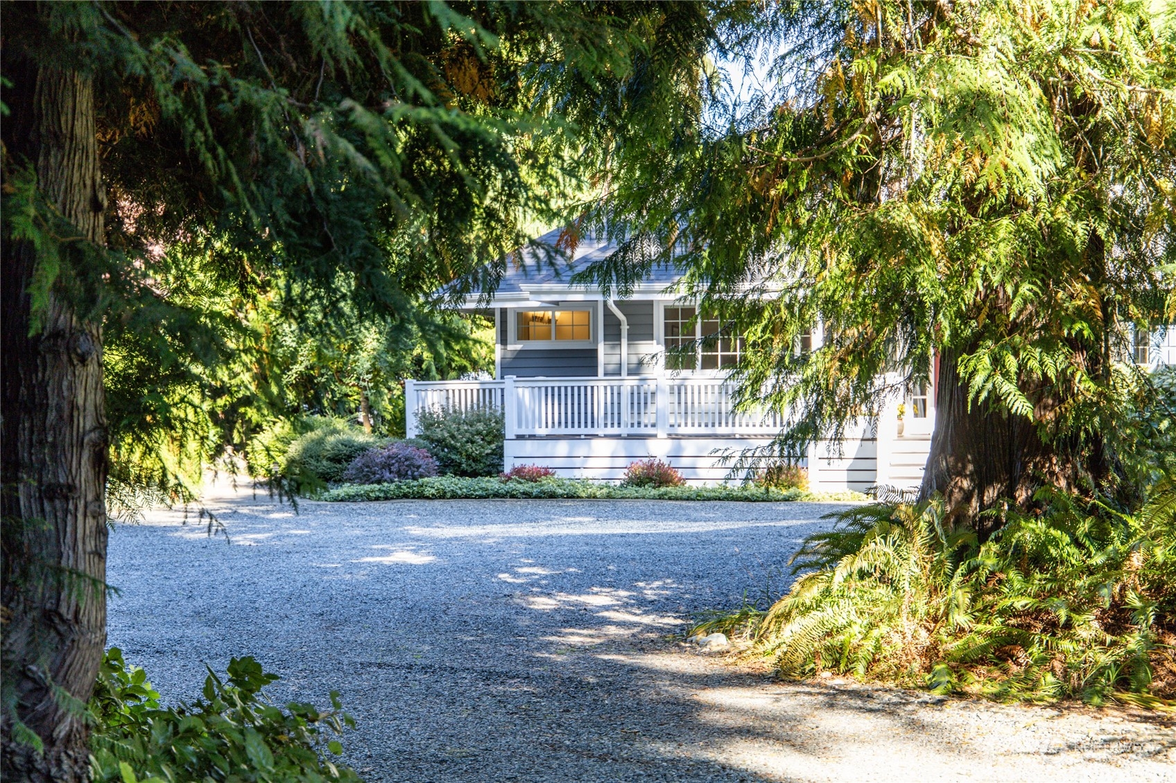 34832 Pilot Point Road Northeast Kingston, WA 98346 - Photo 6 of 40 Gallery Image 6