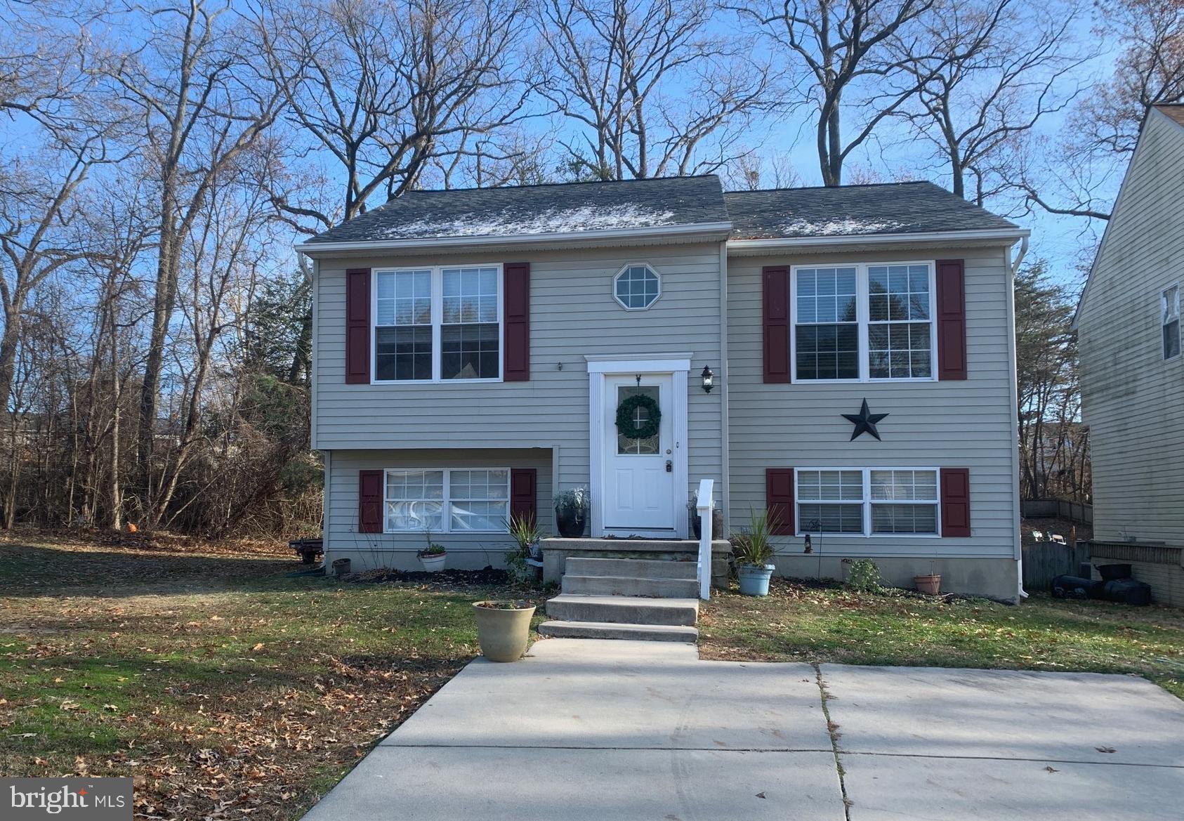 971 11th Street Pasadena, MD 21122 - Photo 2 of 39