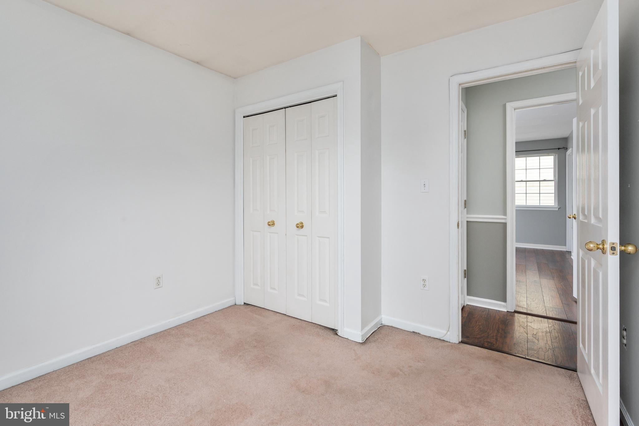 971 11th Street Pasadena, MD 21122 - Photo 14 of 39