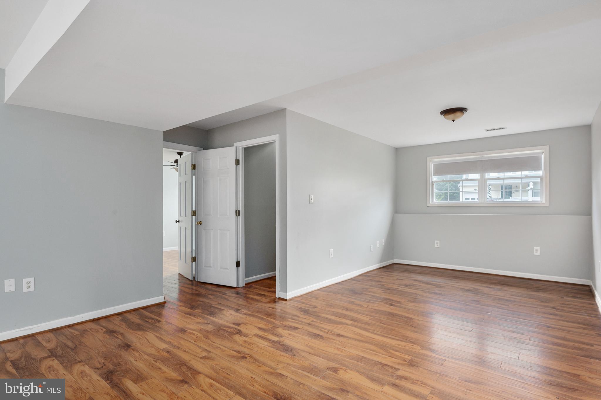 971 11th Street Pasadena, MD 21122 - Photo 21 of 39