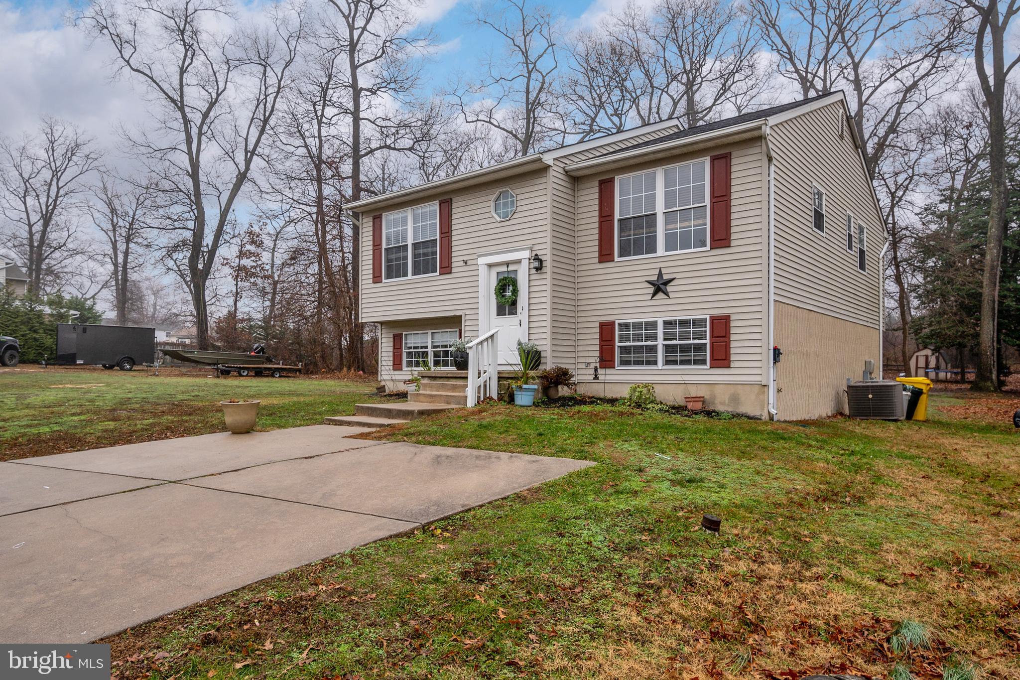 971 11th Street Pasadena, MD 21122 - Photo 4 of 39