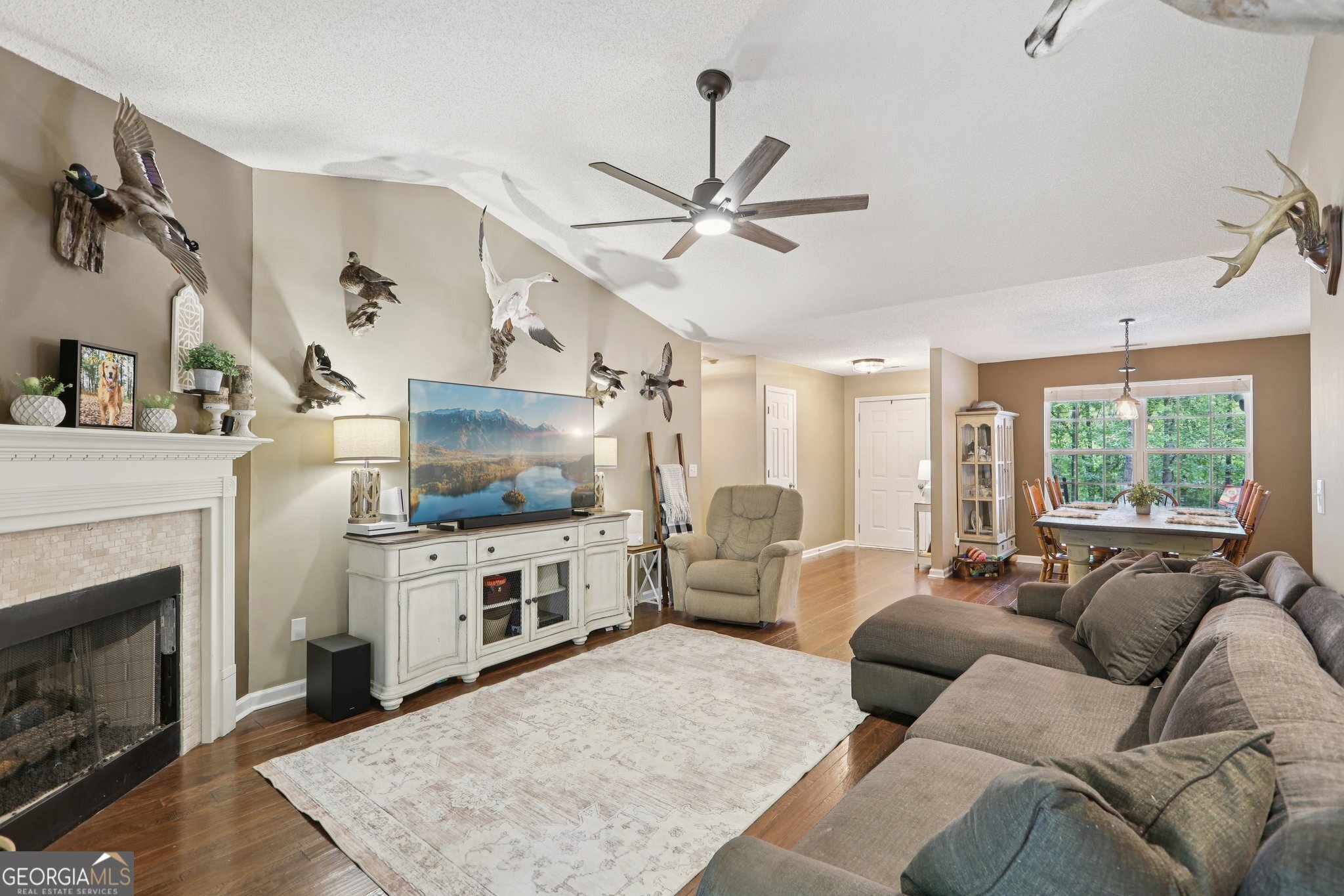 271 Pete Davis Road Newnan, GA 30263 - Photo 5 of 46