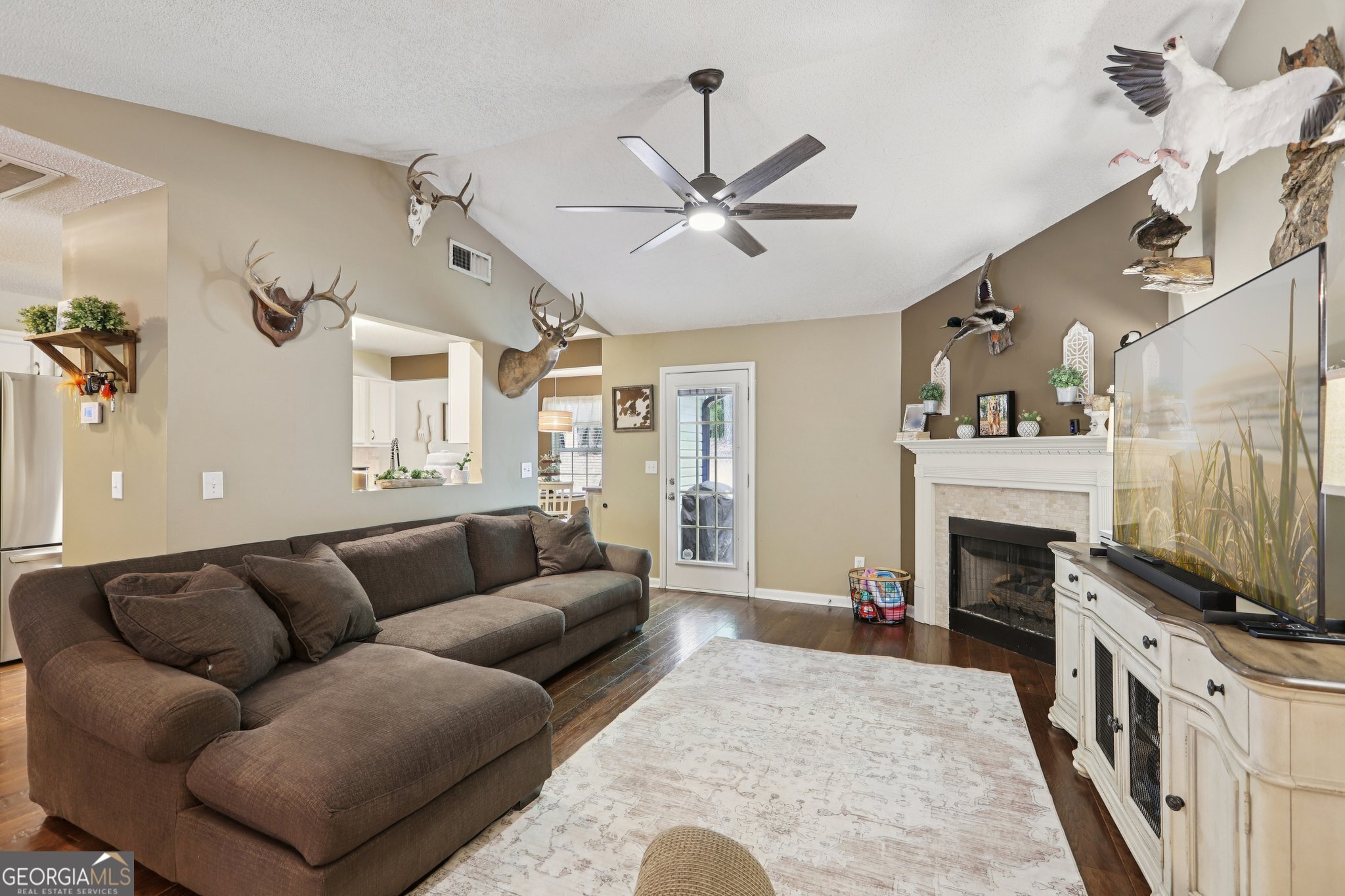 271 Pete Davis Road Newnan, GA 30263 - Photo 6 of 46