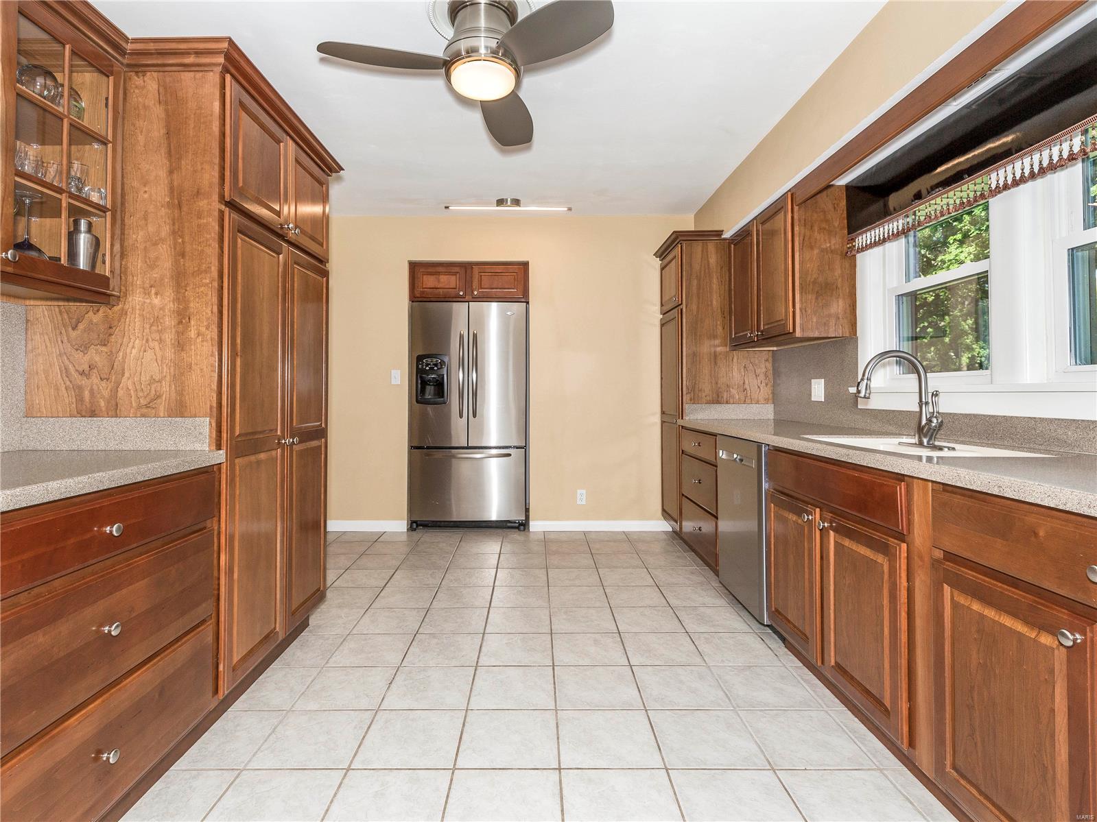 3932 Raymond Road Edwardsville, IL 62025 - Photo 26 of 39