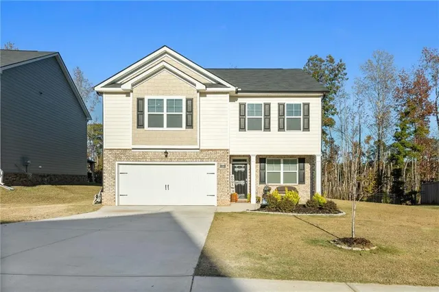$360,000 | 104 Waratah Drive, Locust Grove, GA 30248