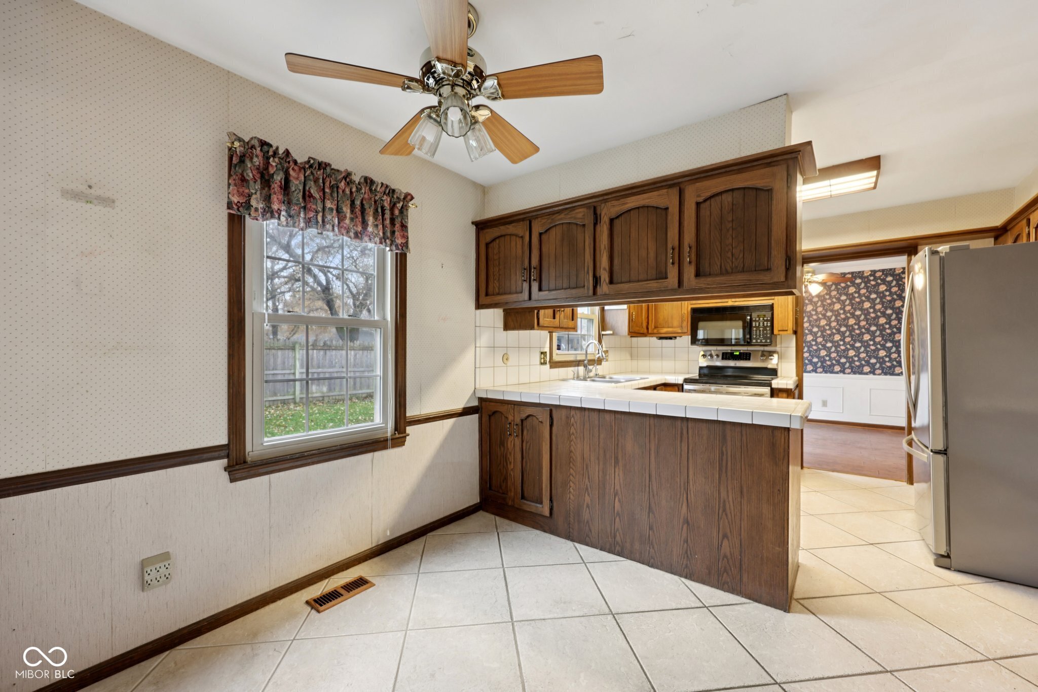 117 Meadow Lane Fishers, IN 46038 - Photo 15 of 66