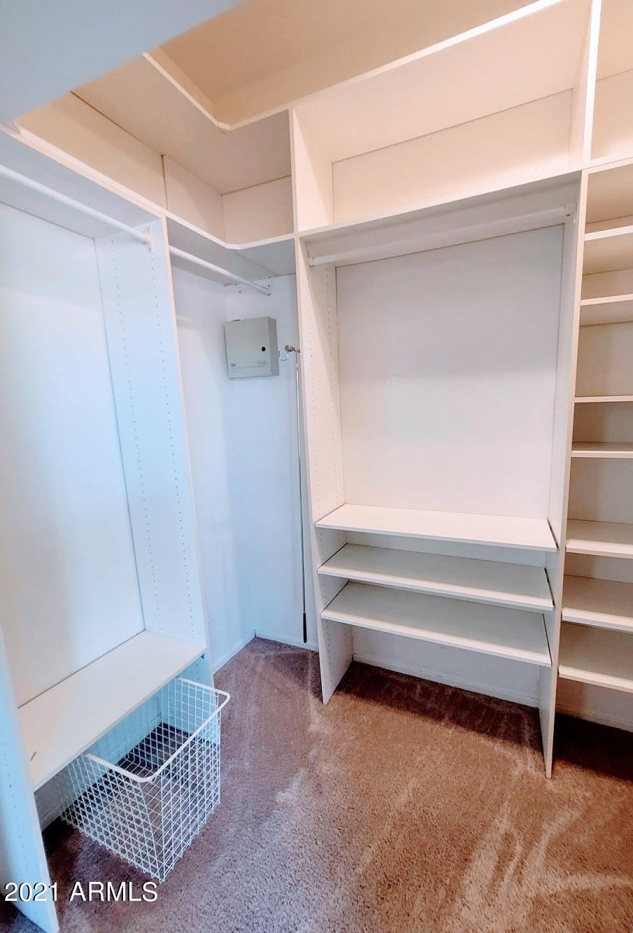 6710 West Del Rio Street Chandler, AZ 85226 - Photo 11 of 33 Walk in Master Closet-pic1