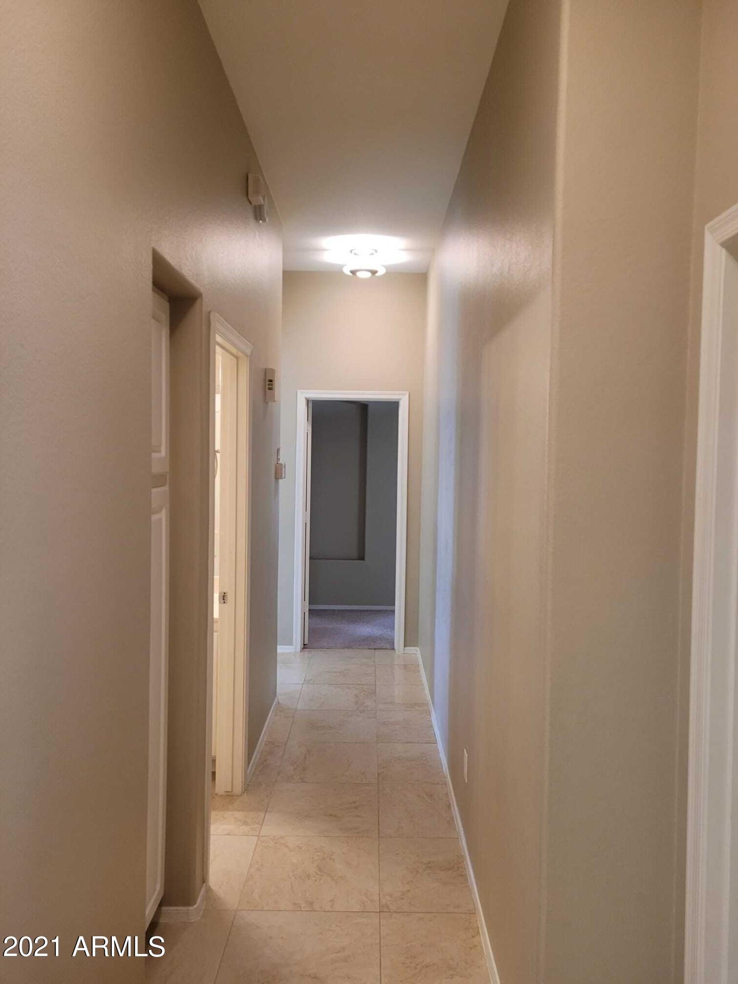 6710 West Del Rio Street Chandler, AZ 85226 - Photo 16 of 33 Corridor