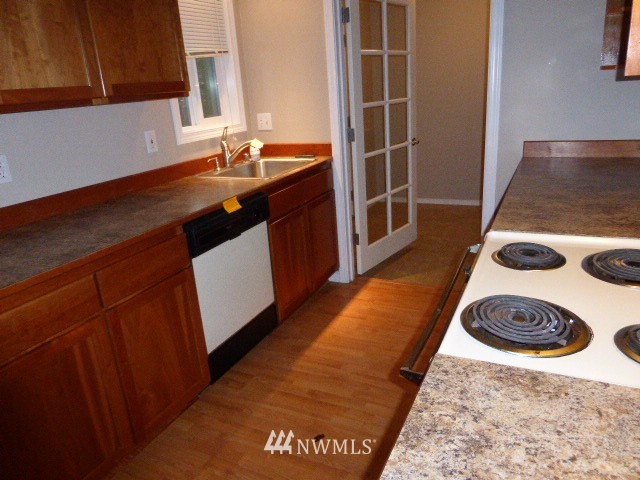 7809 218th Street Southwest, Unit 6 Edmonds, WA 98026 - Photo 2 of 11 Gallery Image 2
