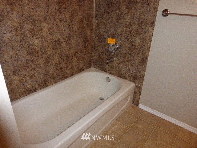 7809 218th Street Southwest, Unit 6 Edmonds, WA 98026 - Photo 9 of 11 Gallery Image 9