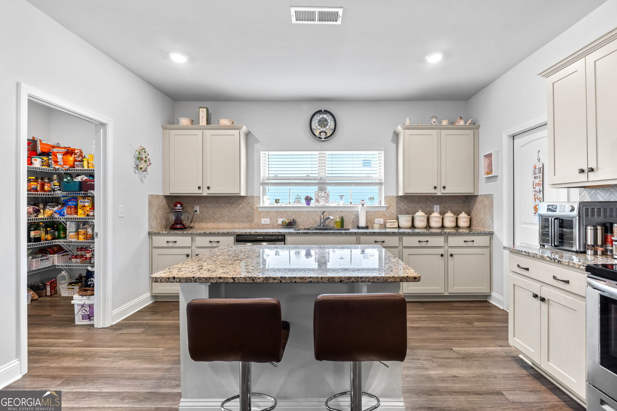 1833 Abbey Road Griffin, GA 30223 - Photo 18 of 38