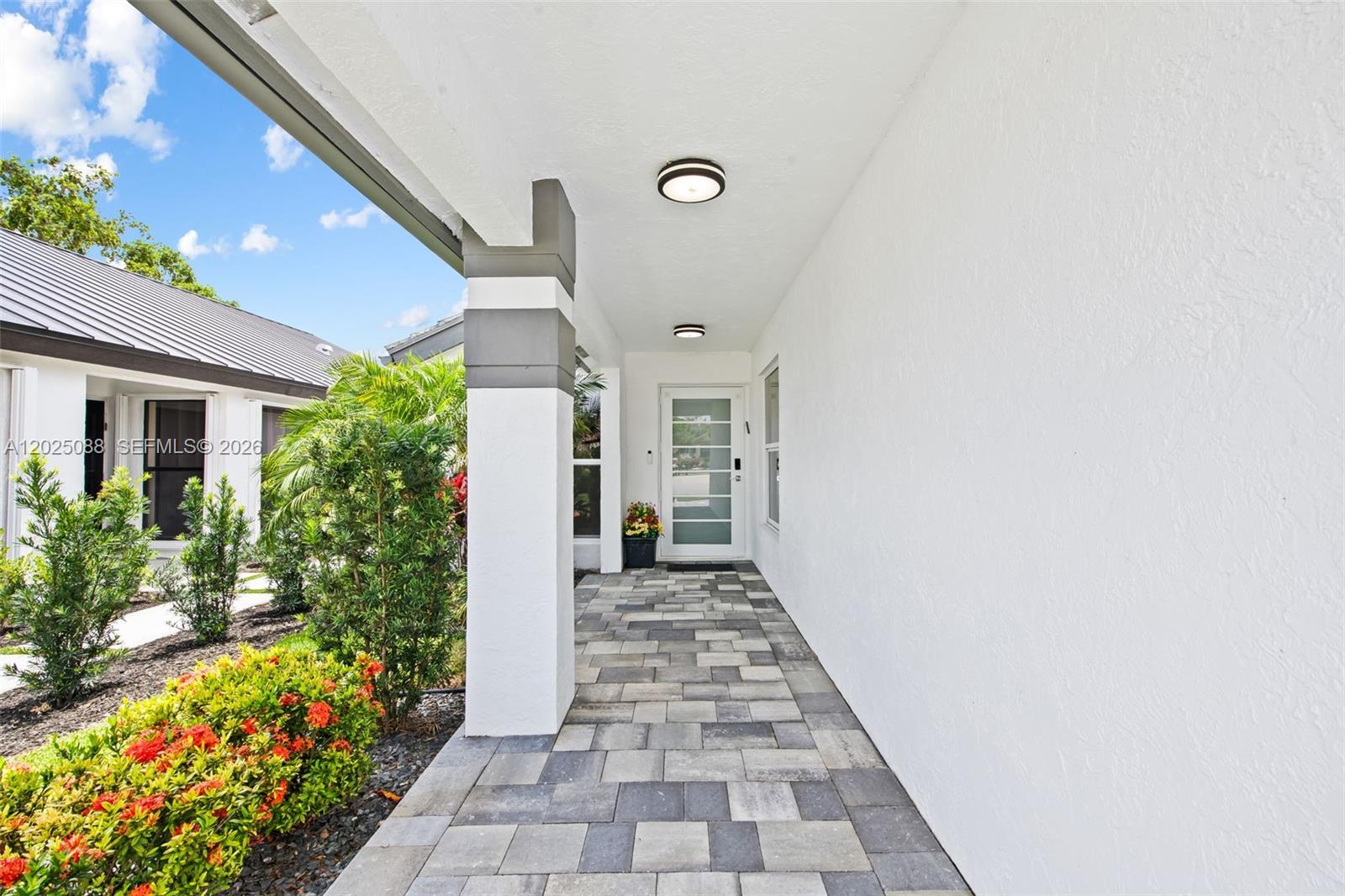 11158 Highland Circle Boca Raton, FL 33428 - Photo 3 of 39