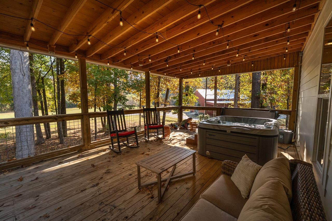570 Wildwood Road Eads, TN 38028 - Photo 24 of 38 a view of a living room and wooden floor