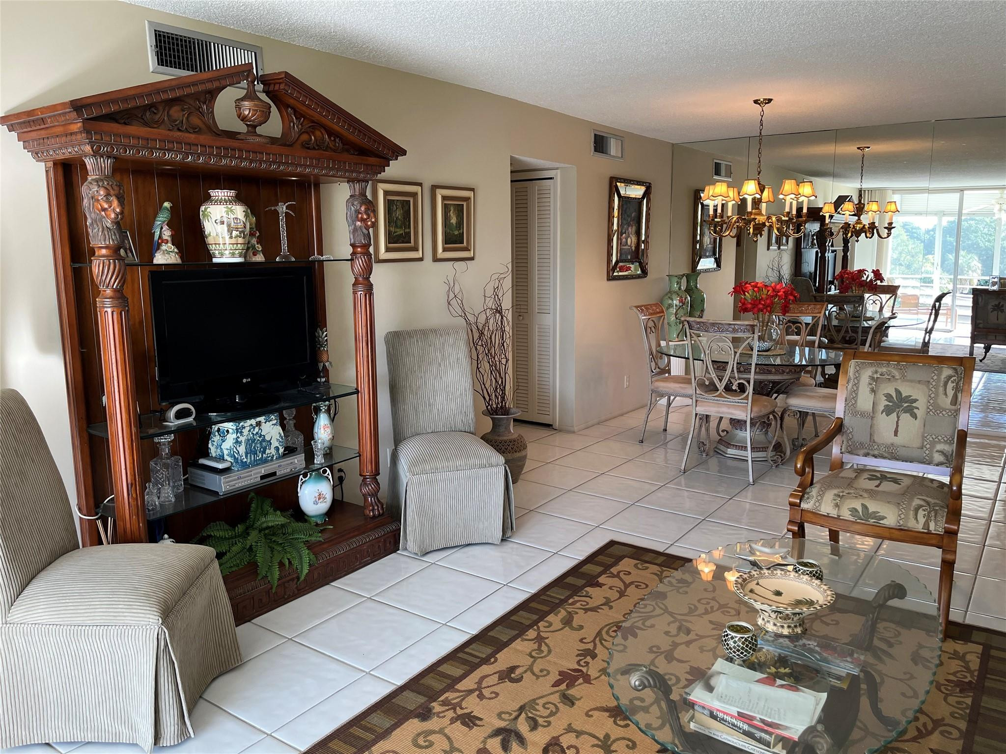 2671 South Course Drive, Unit 403 Pompano Beach, FL 33069 - Photo 3 of 28 Photo 3