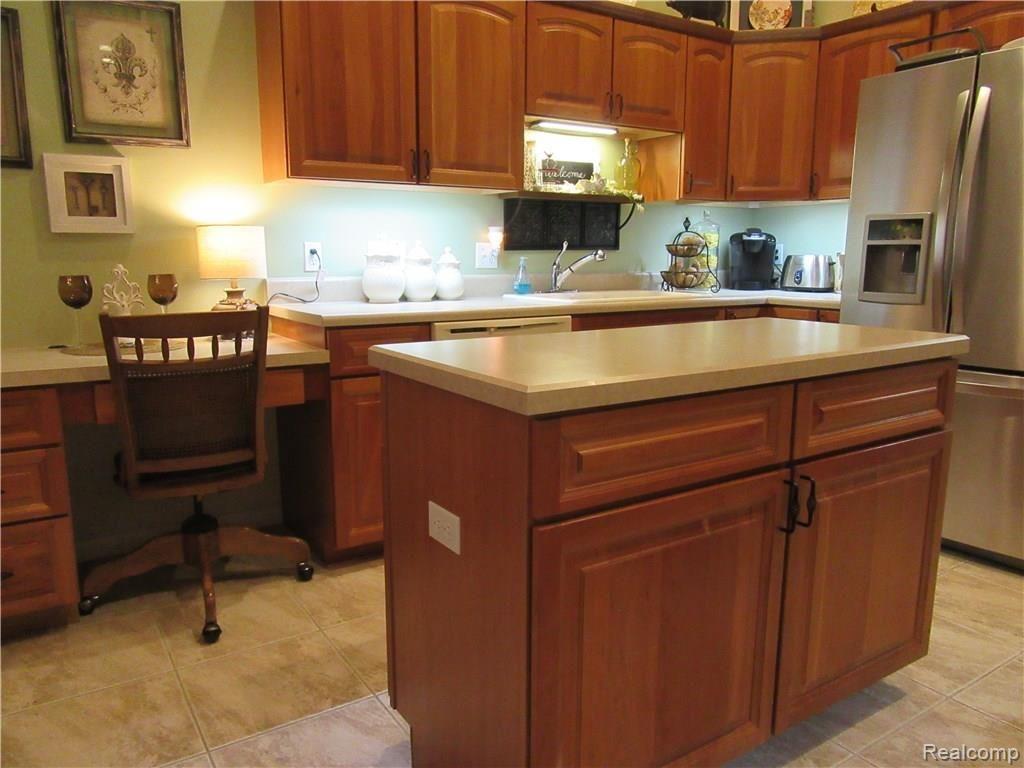 21460 Timber Ridge Drive Woodhaven, MI 48183 - Photo 28 of 50