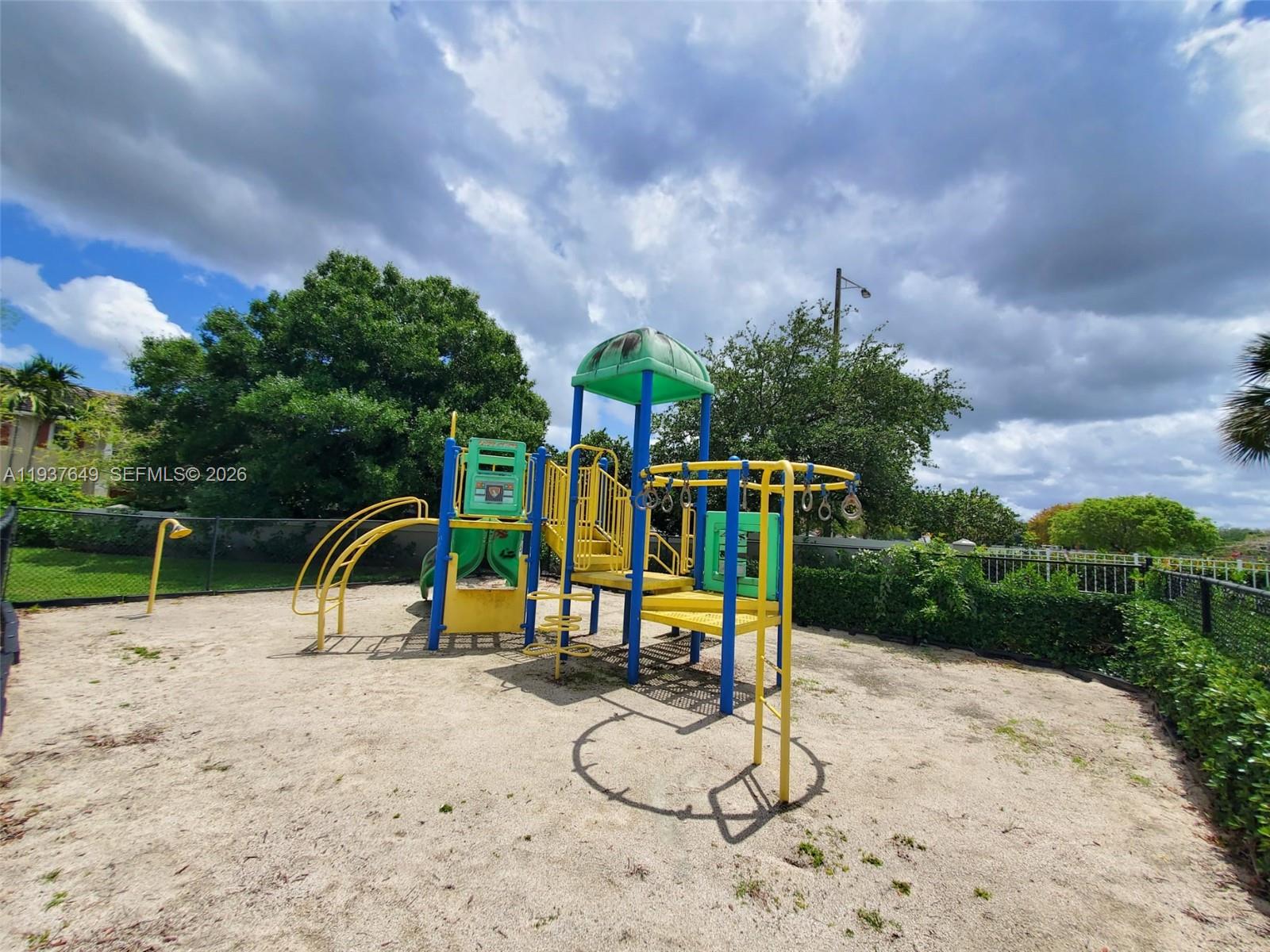 5041 Wiles Road, Unit 106 Coconut Creek, FL 33073 - Photo 23 of 25