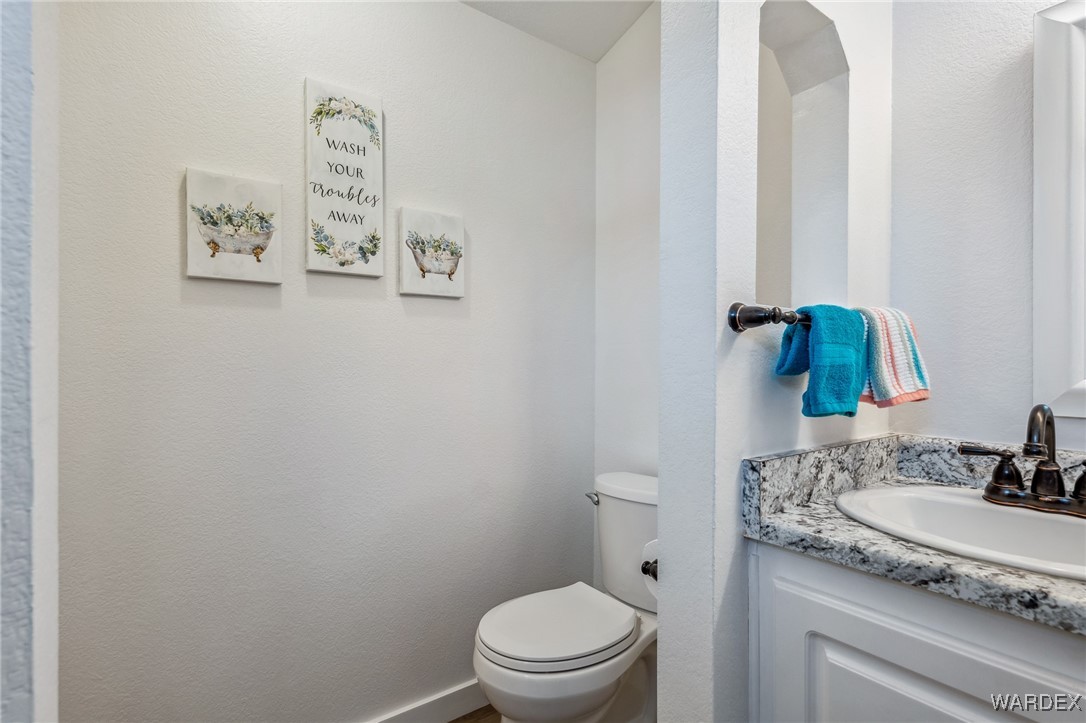 1545 East El Rodeo Road, Unit 84 Fort Mohave, AZ 86426 - Photo 32 of 67 Bathroom
