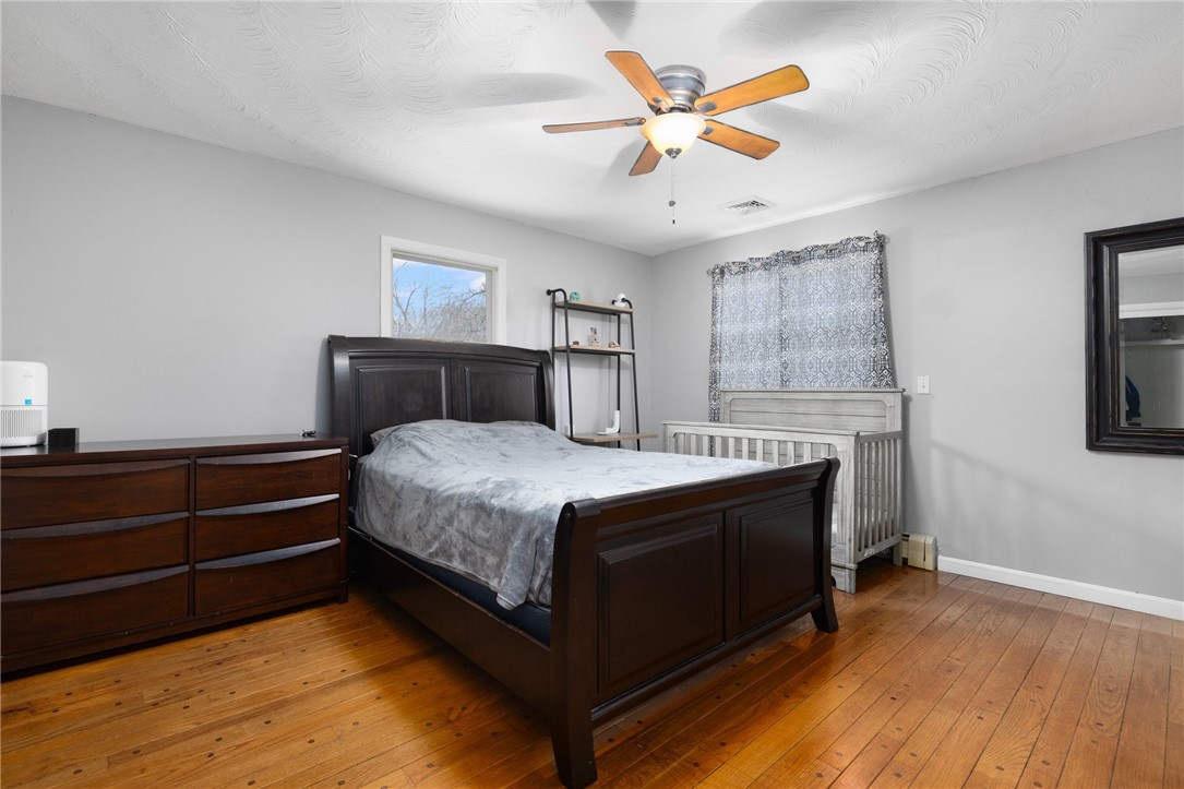 11 Hardwick Street Cumberland, RI 02864 - Photo 15 of 35