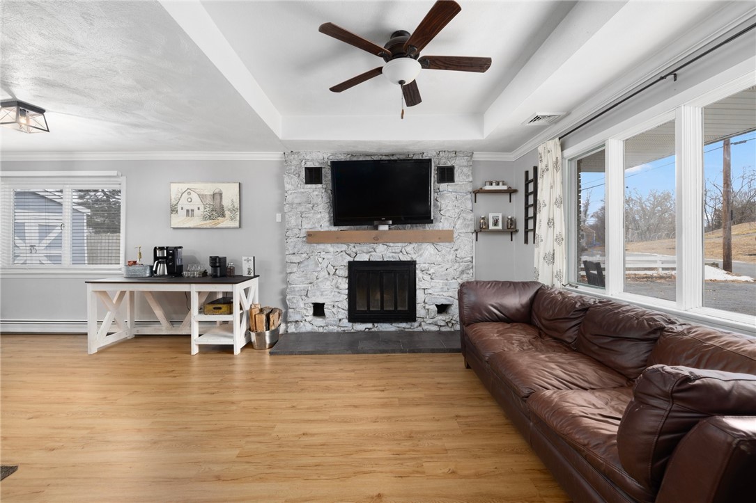 11 Hardwick Street Cumberland, RI 02864 - Photo 2 of 35