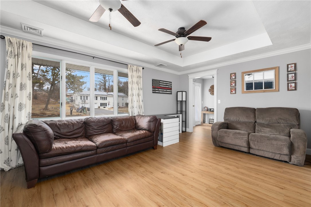 11 Hardwick Street Cumberland, RI 02864 - Photo 5 of 35