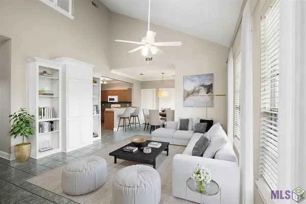 $2,100 | 710 East Boyd Drive, Unit 708, Baton Rouge, LA 70808