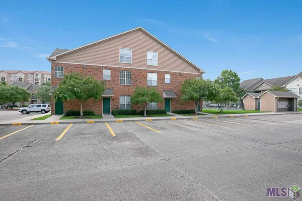 $2,100 | 710 East Boyd Drive, Unit 708, Baton Rouge, LA 70808