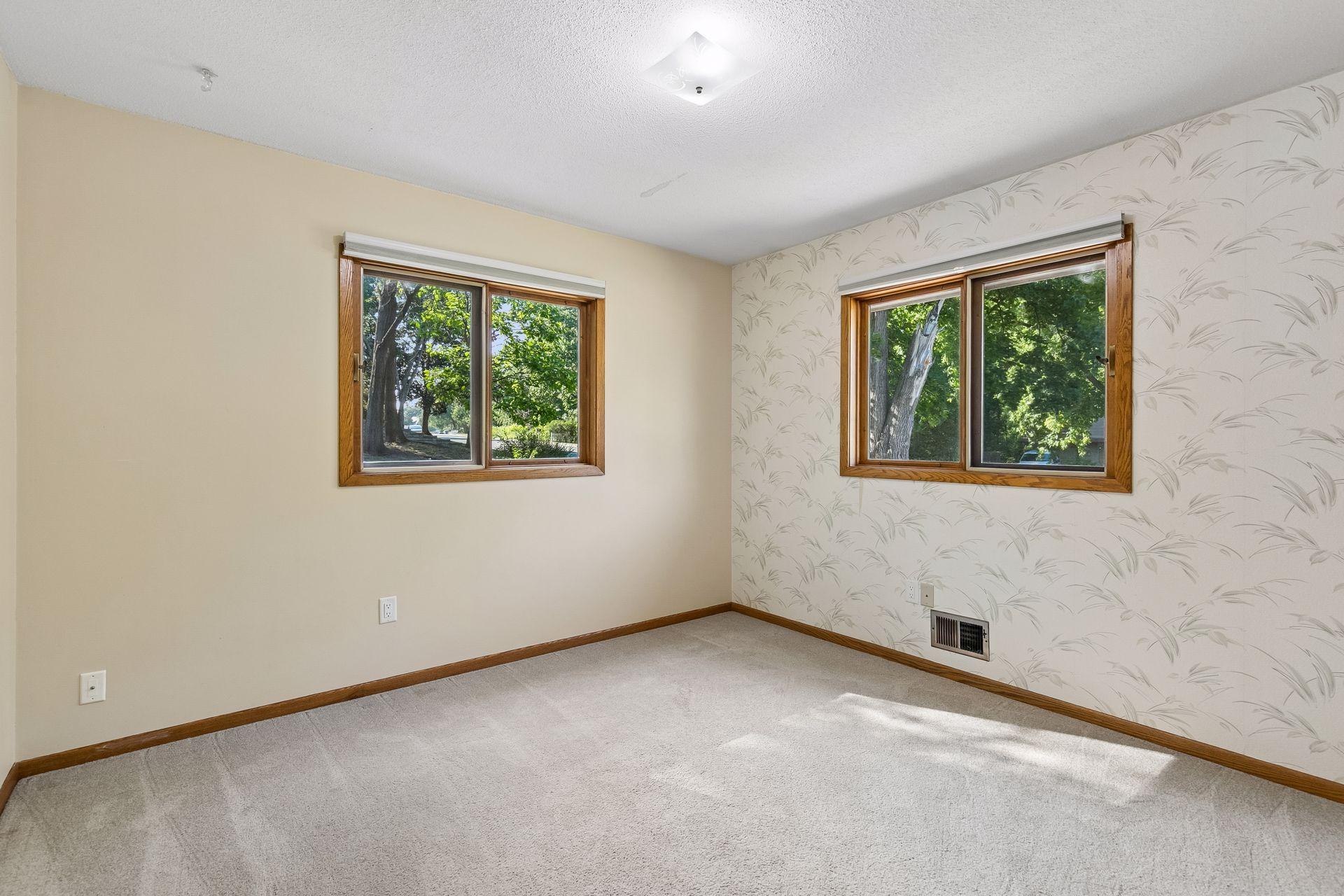 401 Mission Road West Bloomington, MN 55420 - Photo 21 of 62
