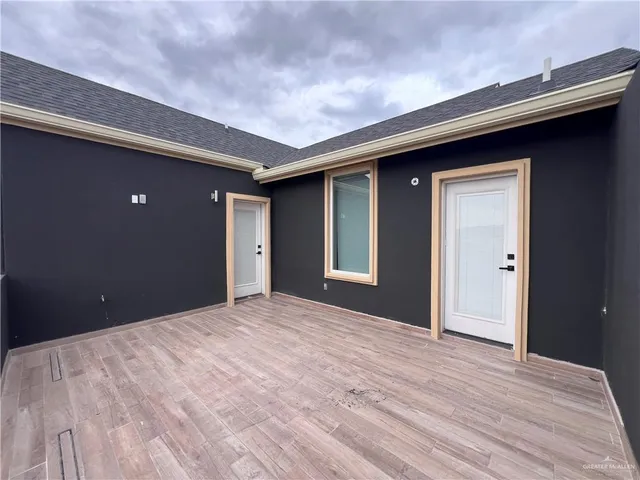 a view of a terrace with sky view