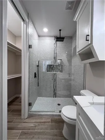 a view of an ocean and a big room