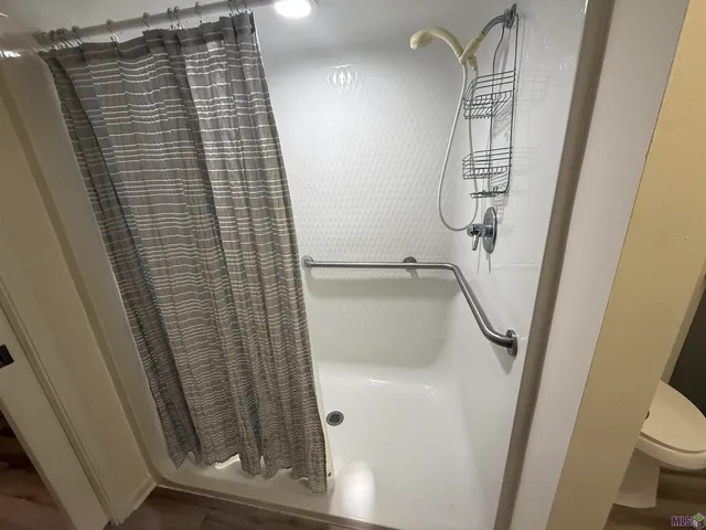 $2,700 | 1422 Stoneleigh Drive, Baton Rouge, LA 70808