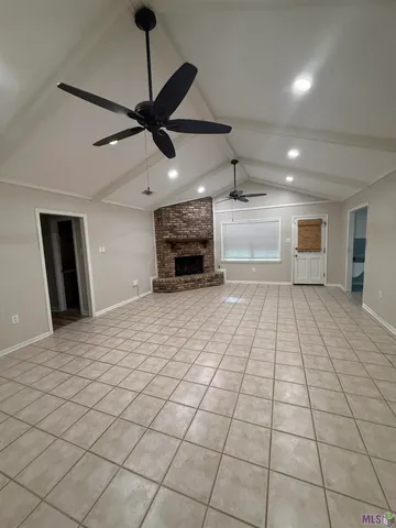 $2,700 | 1422 Stoneleigh Drive, Baton Rouge, LA 70808