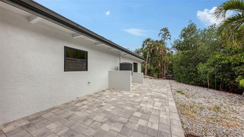 7345 Pine Needle Road Sarasota, FL 34242 - Photo 55 of 74