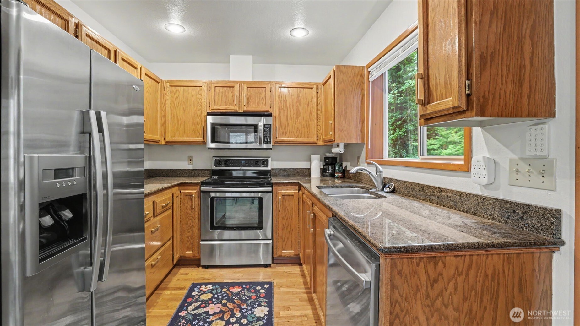14422 200th Avenue Southeast Renton, WA 98059 - Photo 8 of 37