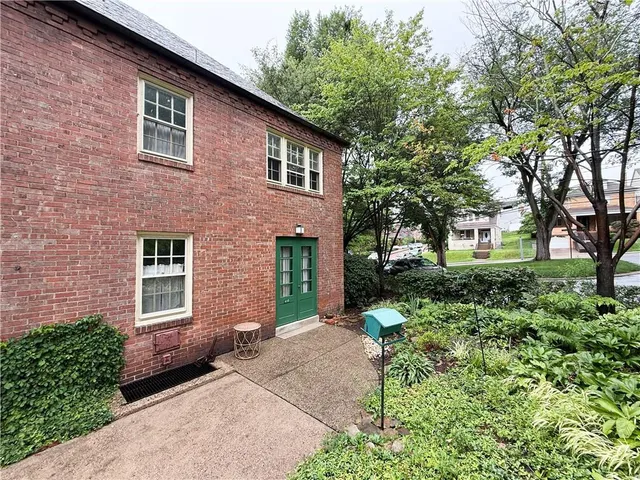$199,999 | 410 Sulgrave Road, Pittsburgh, PA 15211