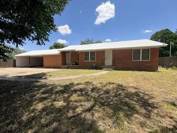 $159,500 | 2108 Vine Street, Colorado City, TX 79512