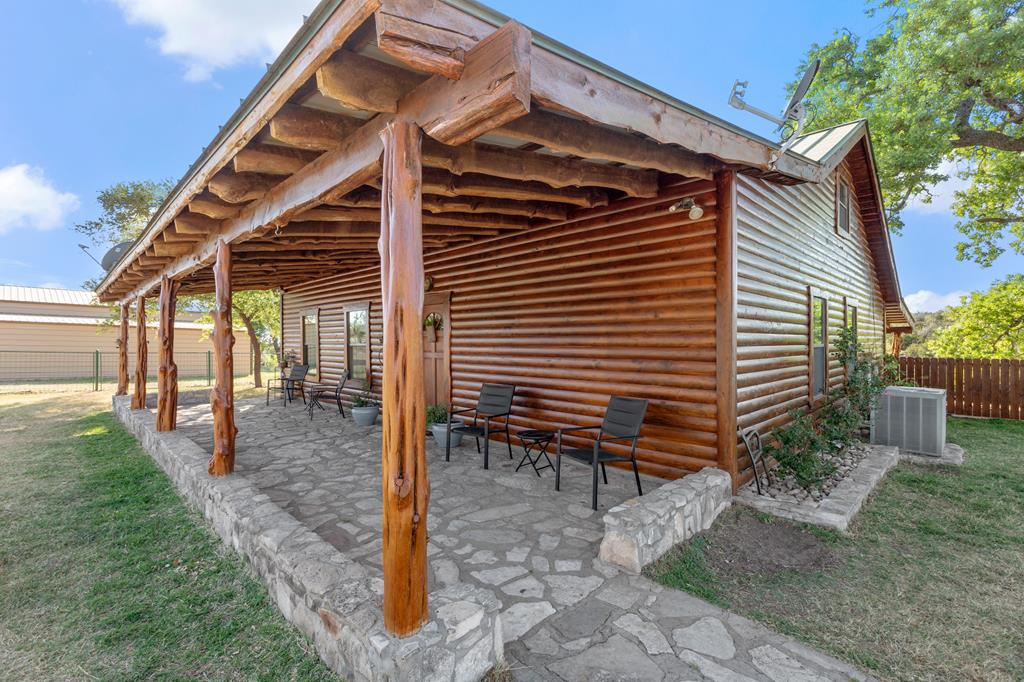 2210 Dinosaur Ranch Road Harper, TX 78631 - Photo 9 of 48 Gallery Image 9