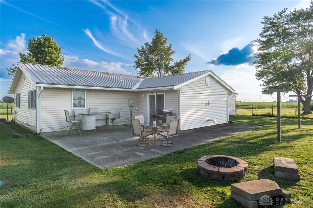 8935 East Loy Road Conover, OH 45317 - Photo 16 of 24 Gallery Image 16