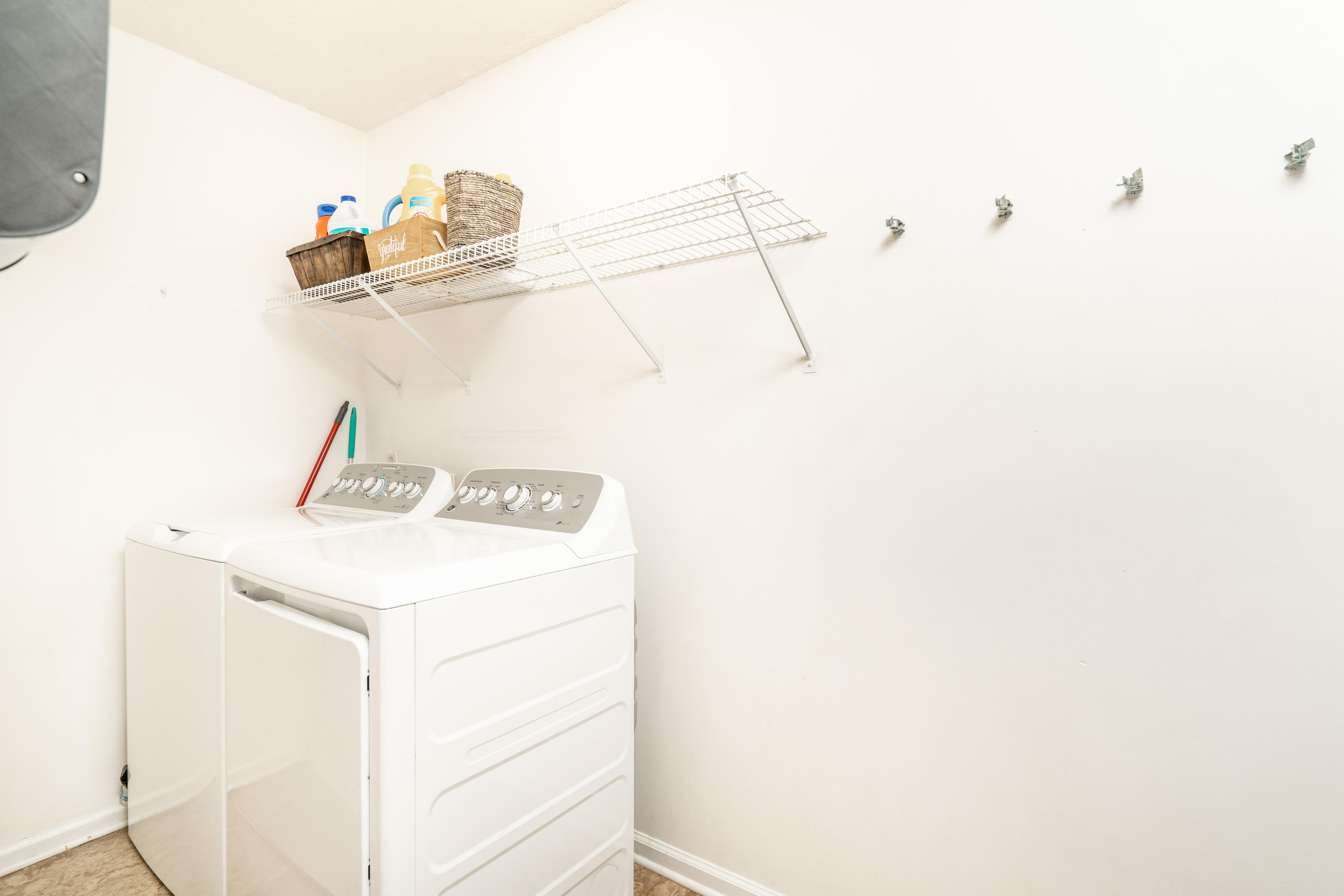 2006 Hamilton Brow Path Chattanooga, TN 37421 - Photo 14 of 34 Laundry Room