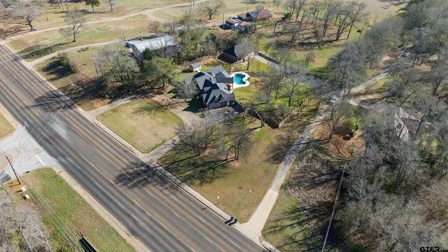 a house view with a outdoor space