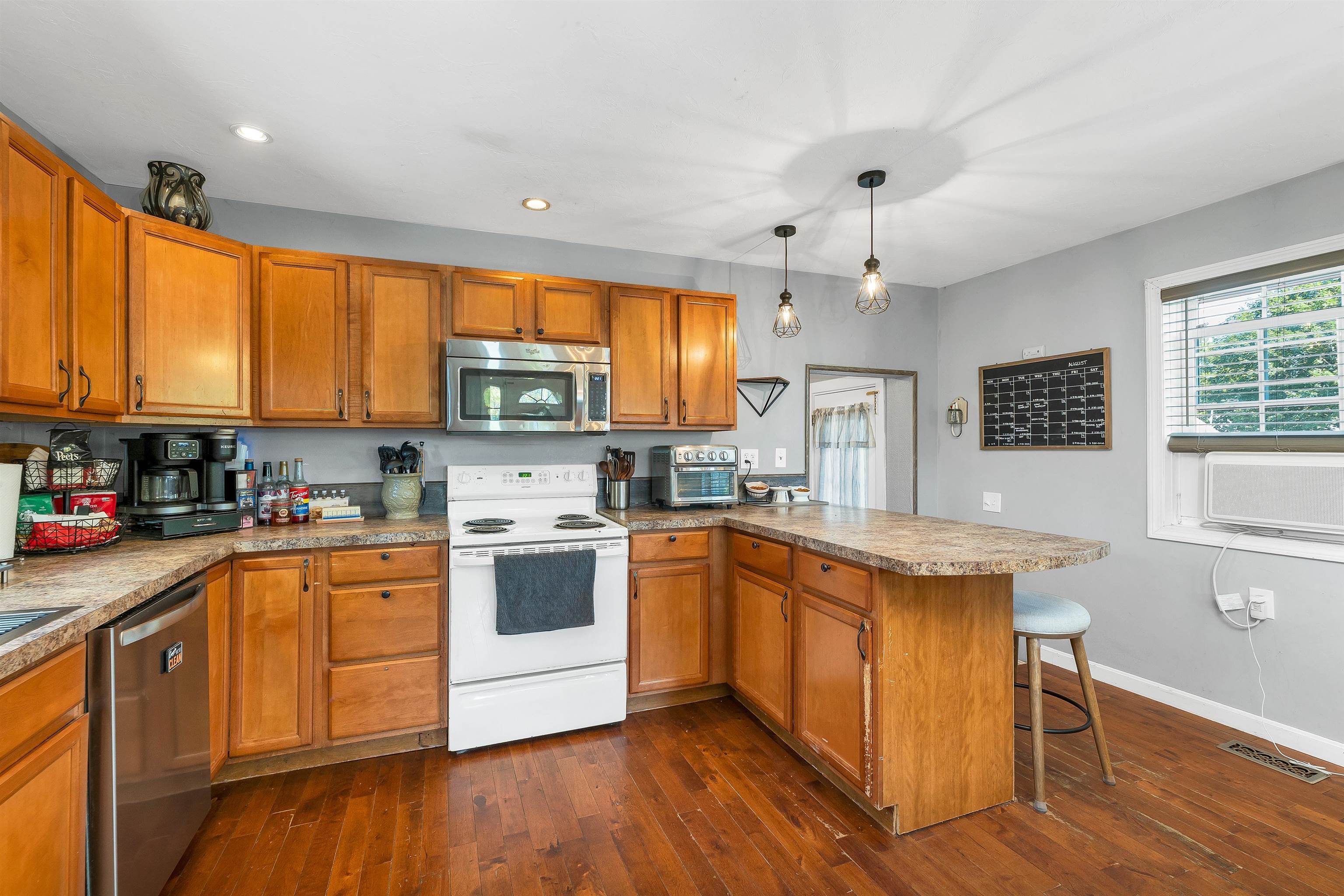 17 Manor Road Concord, NH 03303 - Photo 12 of 60 Gallery Image 12