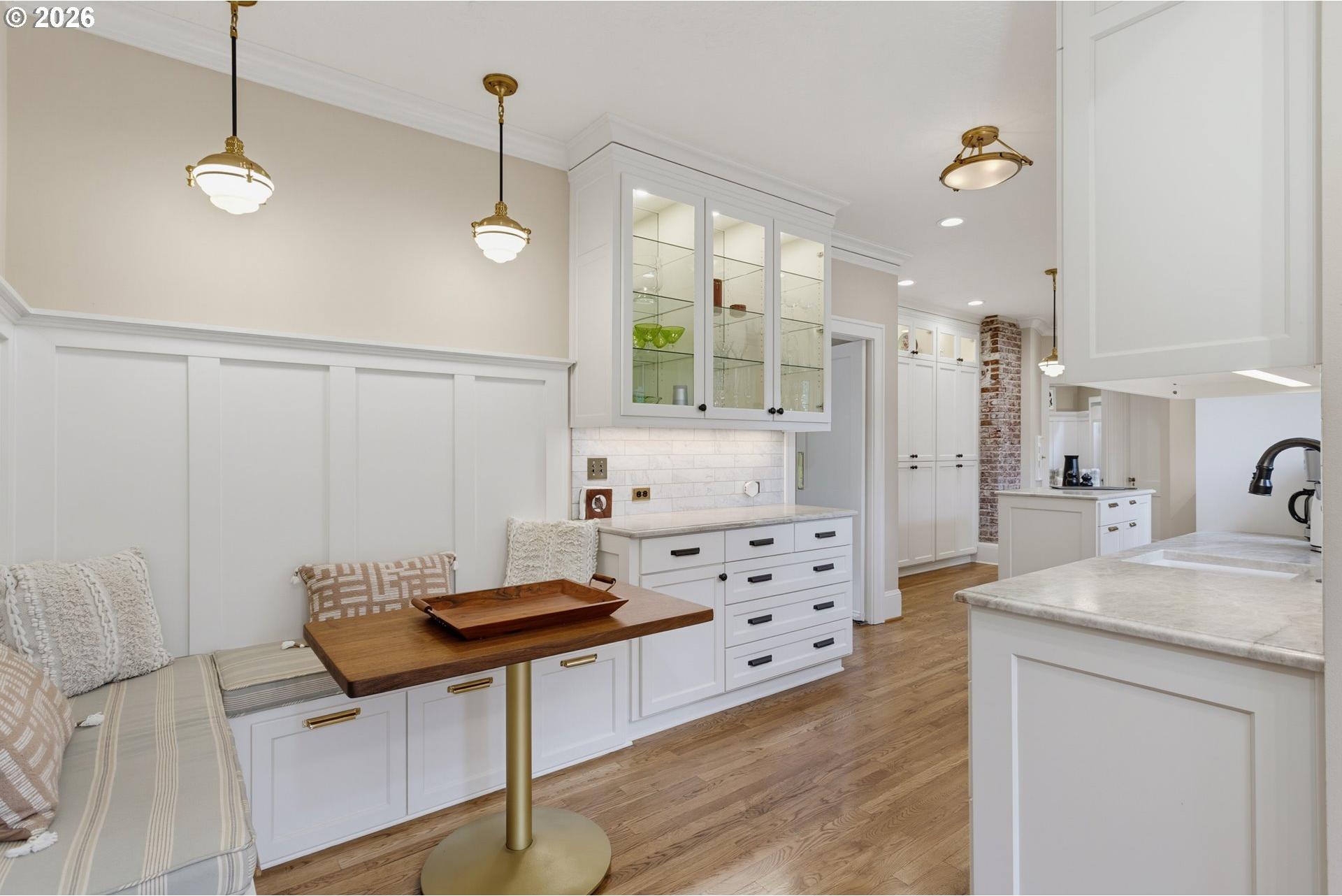 2719 Southwest Talbot Road Portland, OR 97201 - Photo 17 of 47 Gallery Image 17